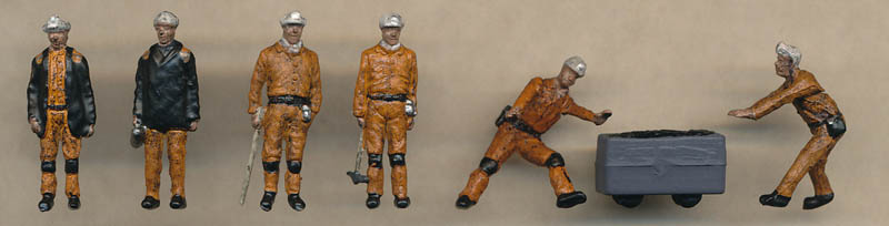 Bachmann 1960/70s Coal Miners figures