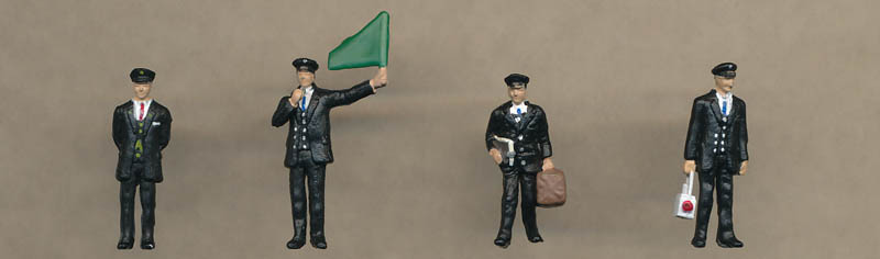 Bachmann 1940/50s Station Staff figures